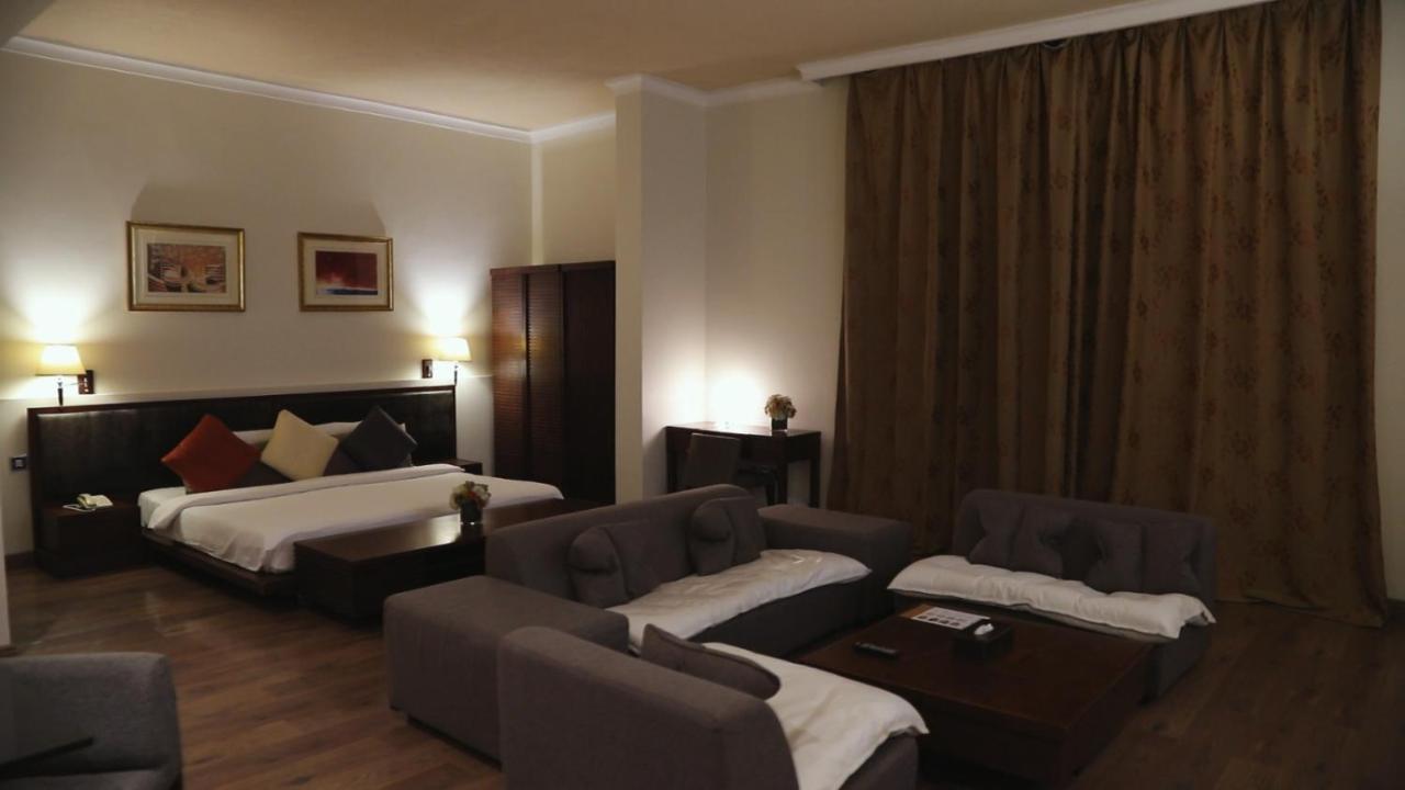Le Jazz Hotel Kuwait City Exteriér fotografie